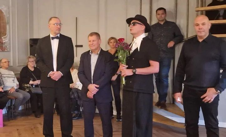 В Силламяэ открылась галерея современного искусства "SillArt"